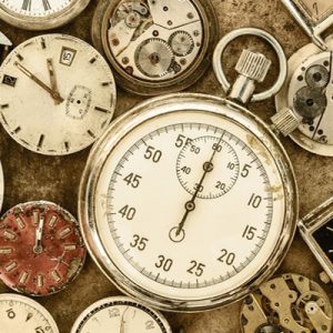 آشنایی با اولین ساعت جهان و تاریخچه اختراع ساعت در وا مارکت