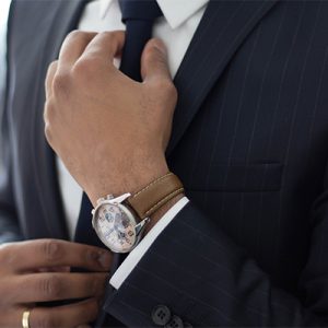 بررسی نکات کلیدی برای ست کردن کراوات در استایل